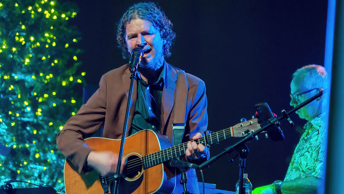 John Byrne performing at An American Celtic Christmas